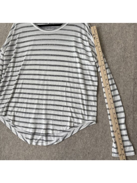 Rag & Bone Knit Striped Long Sleeve Tee Womens M Gray White Drapey Fit - Picture 4 of 9